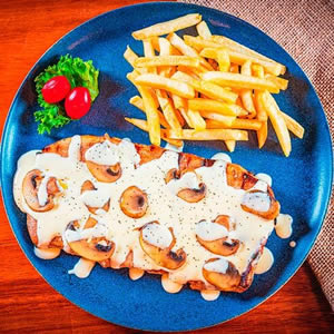 Lomito y Champiñón - Don Lucho - Lechonería