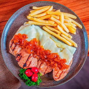 Pechuga Hawaiana - Don Lucho - Lechonería