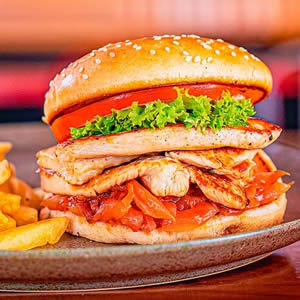 Chicken Burger - Don Lucho - Lechonería