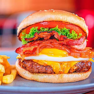 Ranchera Burger - Don Lucho - Lechonería