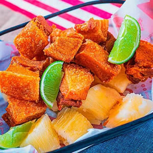 Chicharrones - Don Lucho - Lechonería