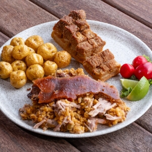 Lechicharrón - Don Lucho - Lechonería