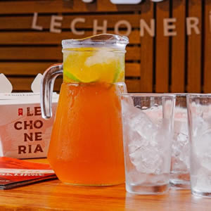 Jarra de Limonada de Panela - Don Lucho - Lechonería