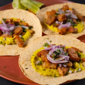 Tacos de Chicharrón - Don Lucho - Lechonería